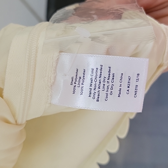 RSVP by Talbots Circle Lace short sleeve top sz MED - Picture 5 of 8